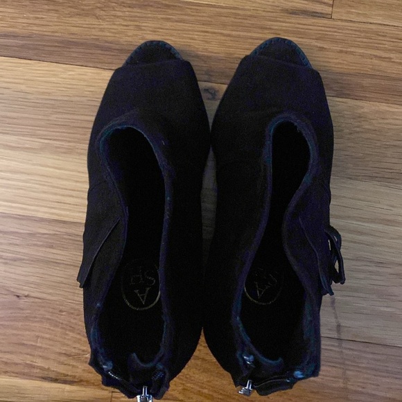 Ash Women’s Black Wedge Open Toe Heels With Fringe Size 37 - Picture 8 of 9